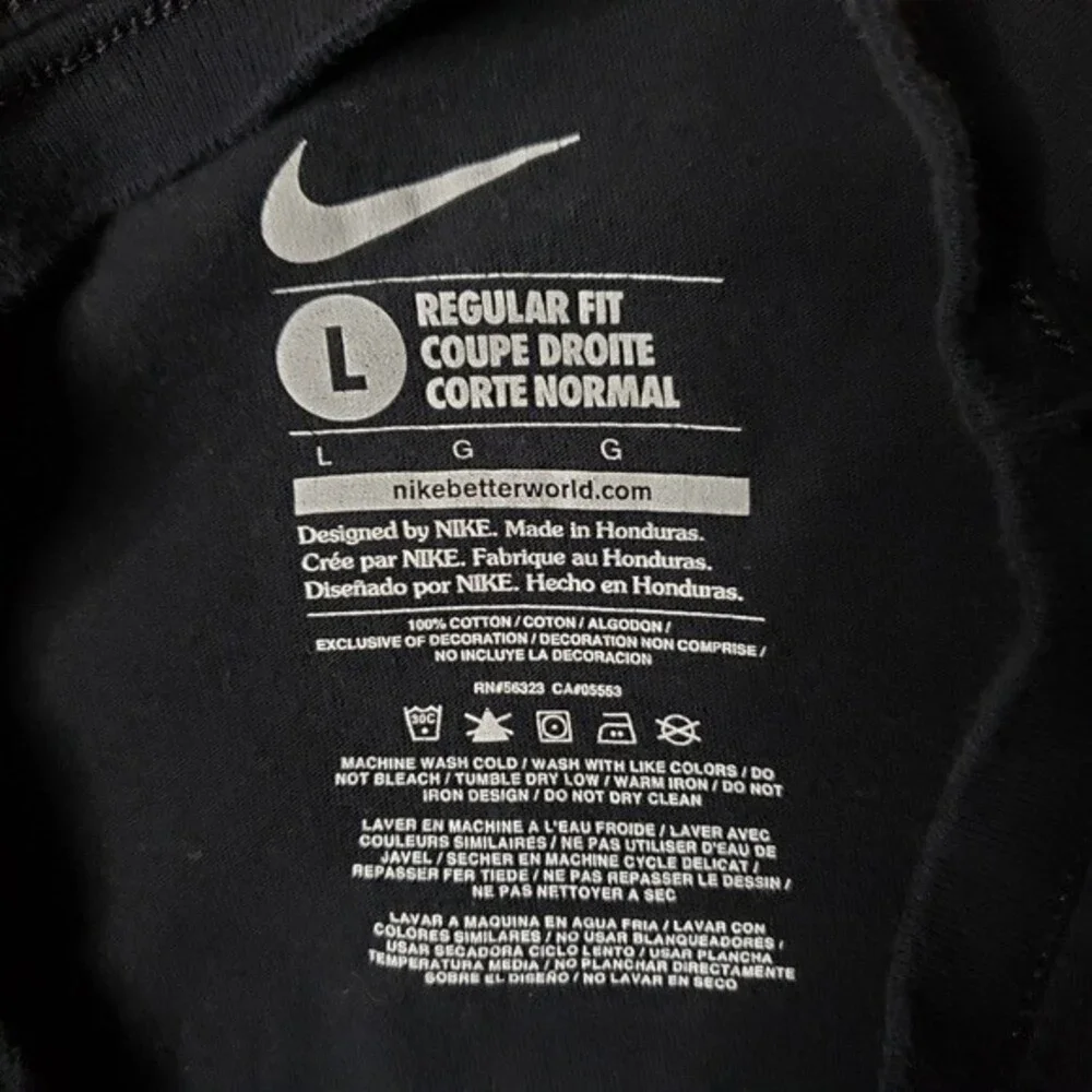NIKE JUST DO IT BLACK RAINBOW LETTERS T SHIRT SIZE LARGE